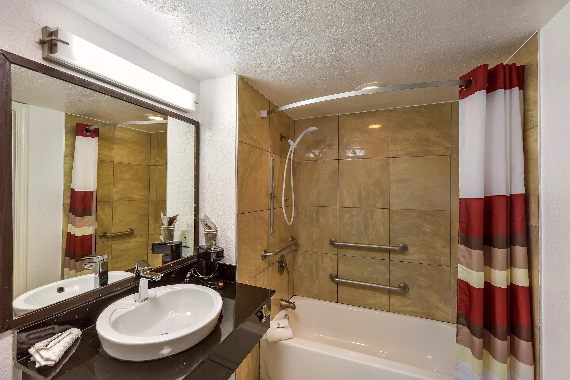 Red Roof Inn Plano Εξωτερικό φωτογραφία